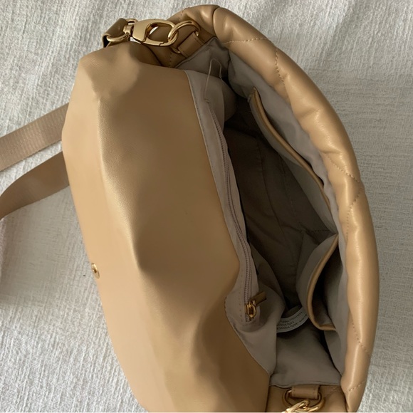 Sandra Robert’s squared quilted bag - Picture 7 of 7